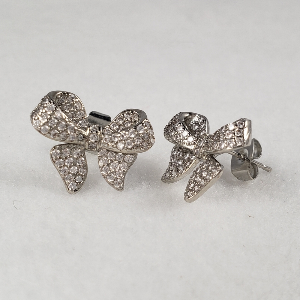 Pave Bow Studs - Picture 4 of 7